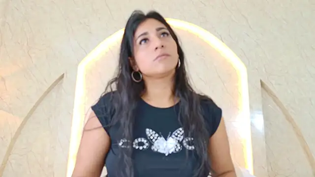 Snapshot of Antonella_Russo1 chatting on April 2026 01:13:02 PM Antonella Russo1 online show from April 2026 01:13:02 PM