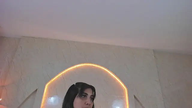 Snapshot of Antonella_Russo1 chatting on January 2026 12:54:02 PM Antonella Russo1 online show from January 2026 12:54:02 PM