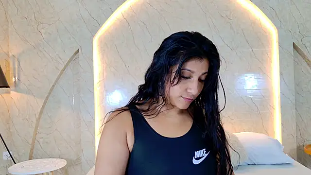 Snapshot of Antonella_Russo1 chatting on March 2026 12:58:01 PM Antonella Russo1 online show from March 2026 12:58:01 PM