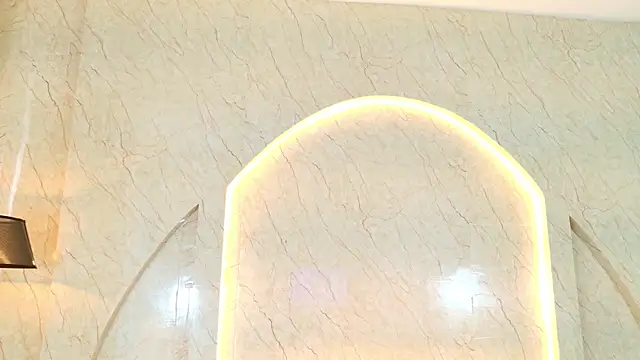 Snapshot of Antonella_Russo1 chatting on March 2026 01:02:02 PM Antonella Russo1 online show from March 2026 01:02:02 PM