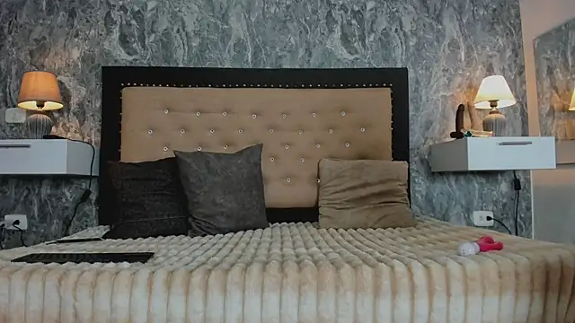 EuphoriaSavage online show from December 2025 12:26:01 PM