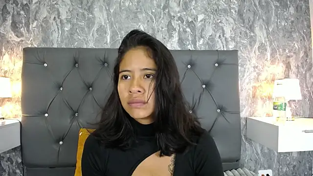 EuphoriaSavage online show from November 2025 01:04:02 PM