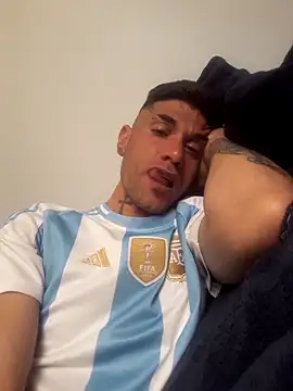 Stormandloganxxx online show from February 2026 06:07:01 PM