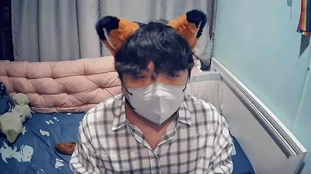 harua0000 online show from October 2025 12:04:01 PM