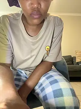 WaterMommy online show from November 2025 05:40:02 PM