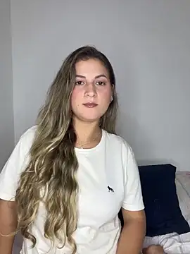 solmartins online show from November 2025 12:14:01 AM