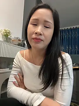 littlesluttycat online show from November 2025 04:39:01 PM