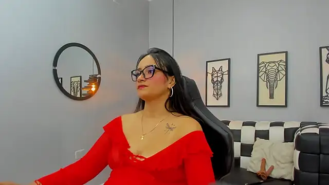 Snapshot of AlexandraMilff chatting on November 2025 11:49:02 PM AlexandraMilff online show from November 2025 11:49:02 PM