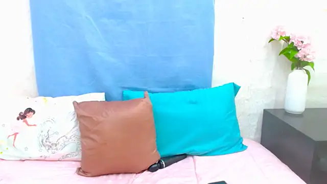 DaisyGirlxx online show from February 2026 08:48:01 AM