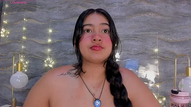 Snapshot of lilithst_ chatting on December 2025 08:36:01 PM lilithst online show from December 2025 08:36:01 PM