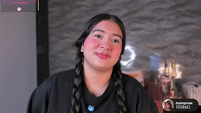 lilithst  online show from January 2026 07:31:02 PM