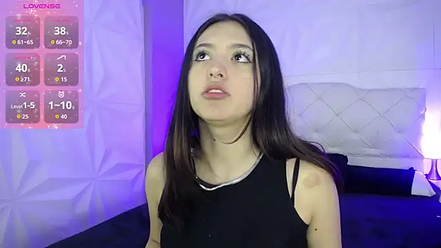 Snapshot of Miss_dakota26 chatting on October 2025 08:19:01 PM Miss dakota26 online show from October 2025 08:19:01 PM