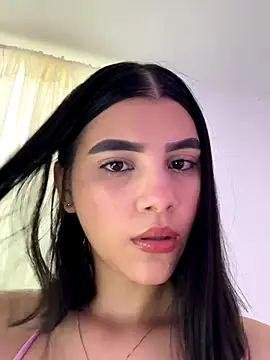 Julietalcl online show from November 2025 09:57:02 PM