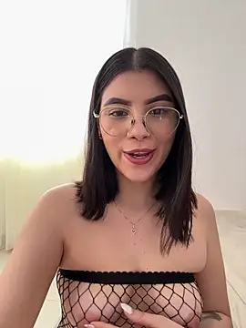 Julietalcl online show from December 2025 09:14:01 PM