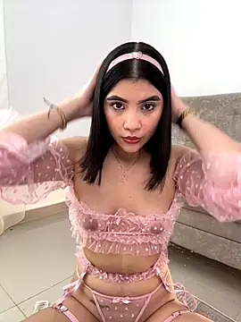 Julietalcl online show from November 2025 09:20:02 PM