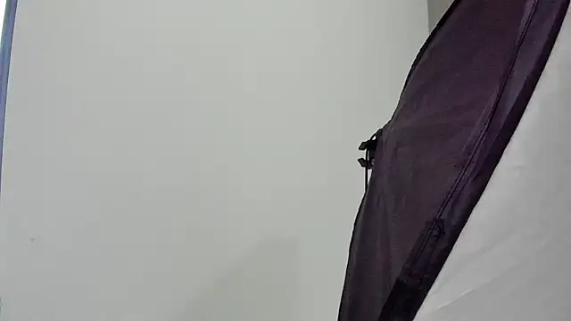 AuroraChannn online show from April 2026 11:11:01 PM