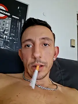 Snapshot of Couple_Hott@xh chatting on October 2025 12:26:02 PM Couple Hottxh online show from October 2025 12:26:02 PM