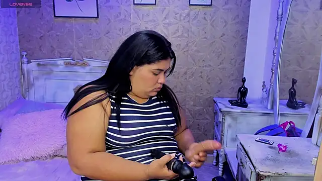 Sara clk online show from April 2026 06:00:01 PM