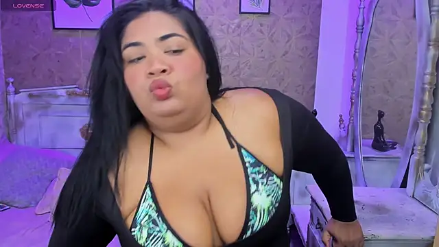 Sara clk online show from April 2026 08:34:01 PM