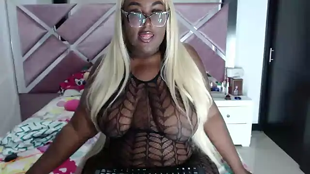 Antonellabigass online show from October 2025 04:56:01 AM