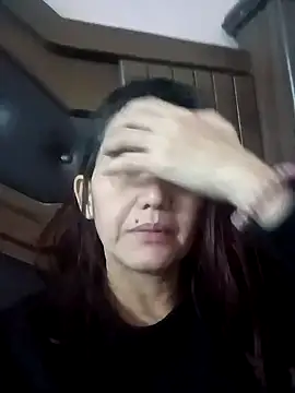 Bigtitsass81 online show from October 2025 09:45:01 AM