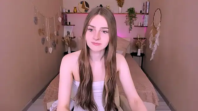 Snapshot of RoxyMorris chatting on May 2026 08:06:01 AM RoxyMorris online show from May 2026 08:06:01 AM