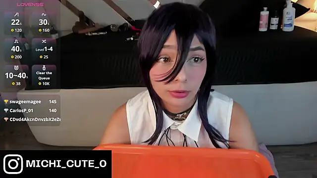 michelle cutee  online show from February 2026 08:42:01 PM