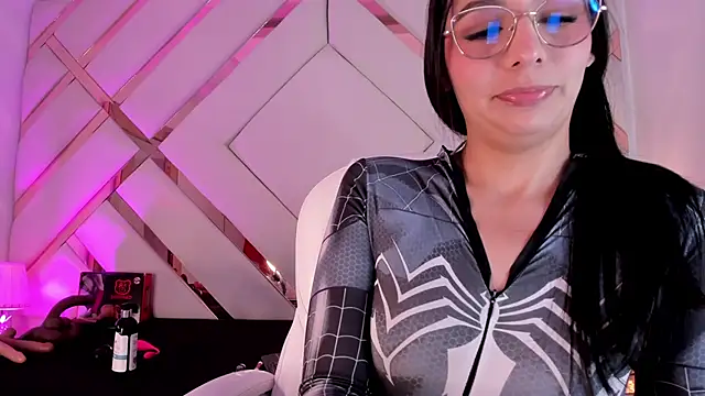 michelle cutee  online show from January 2026 08:15:02 PM