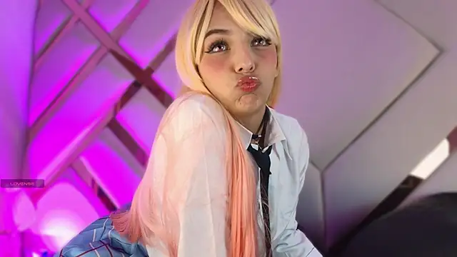Snapshot of michelle_cutee_ chatting on June 2026 08:14:02 PM michelle cutee online show from June 2026 08:14:02 PM