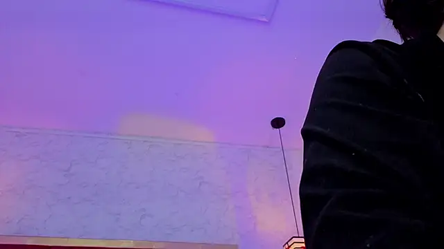 Snapshot of moon_winy chatting on March 2026 11:17:02 AM moon winy online show from March 2026 11:17:02 AM