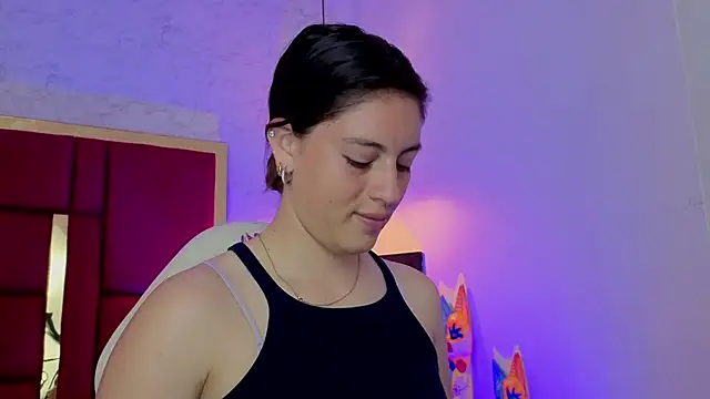 moon winy online show from March 2026 11:27:02 AM