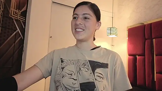 moon winy online show from November 2025 11:10:02 AM