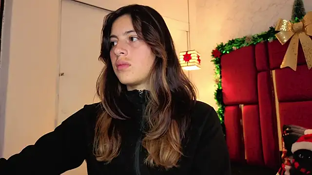 moon winy online show from December 2025 11:14:02 AM