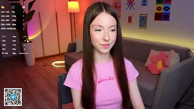 Yasmin Kass online show from April 2026 06:38:02 AM