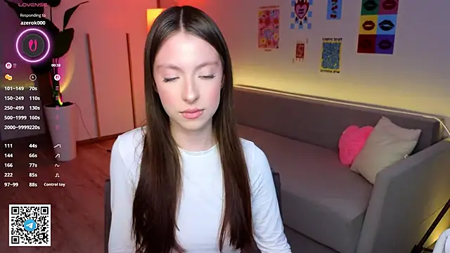 Yasmin Kass online show from March 2026 06:48:02 AM