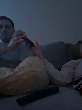 feetdetente online show from November 2025 12:59:01 AM