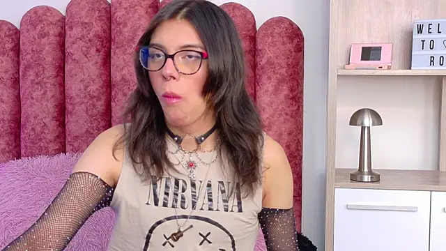 Lullaby Charade online show from November 2025 12:27:02 PM