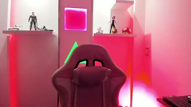 Lullaby Charade online show from November 2025 01:49:01 PM