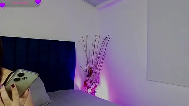 Snapshot of RubieBlaze chatting on November 2025 07:25:01 PM RubieBlaze online show from November 2025 07:25:01 PM