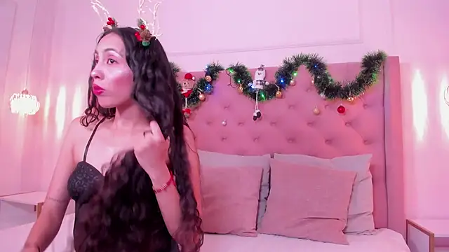  hanna bakerr  online show from December 2025 06:42:01 PM