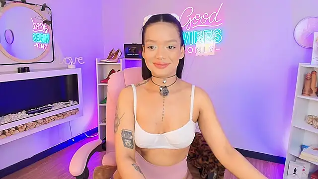 Miss koko  online show from December 2025 07:59:02 PM