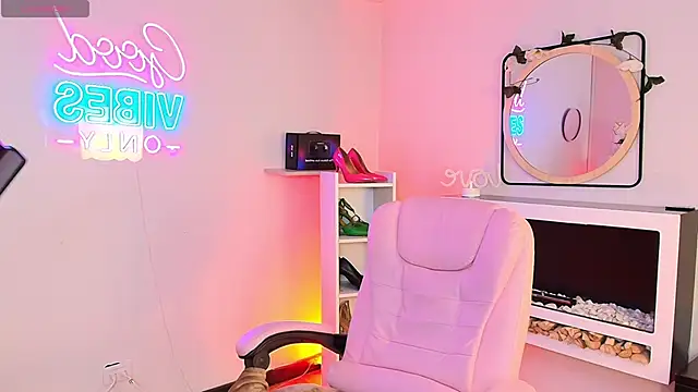 Miss koko  online show from November 2025 08:31:02 PM