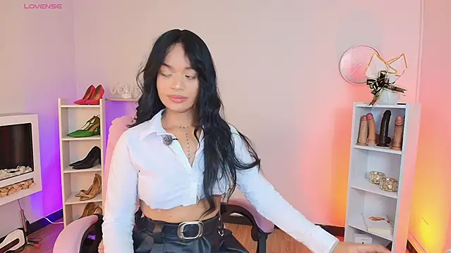 Miss koko  online show from November 2025 08:02:01 PM