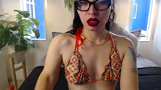 Snapshot of liafaith chatting on November 2025 02:05:01 PM liafaith online show from November 2025 02:05:01 PM