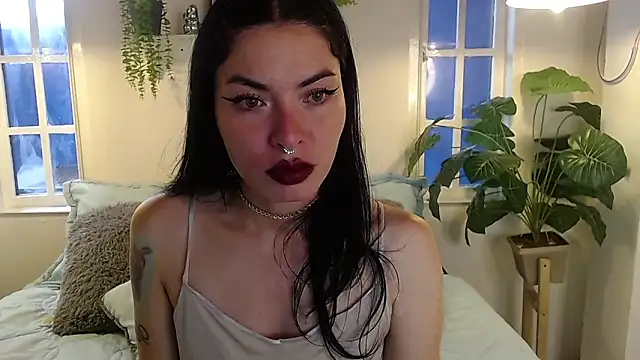 Snapshot of liafaith chatting on November 2025 01:59:01 PM liafaith online show from November 2025 01:59:01 PM