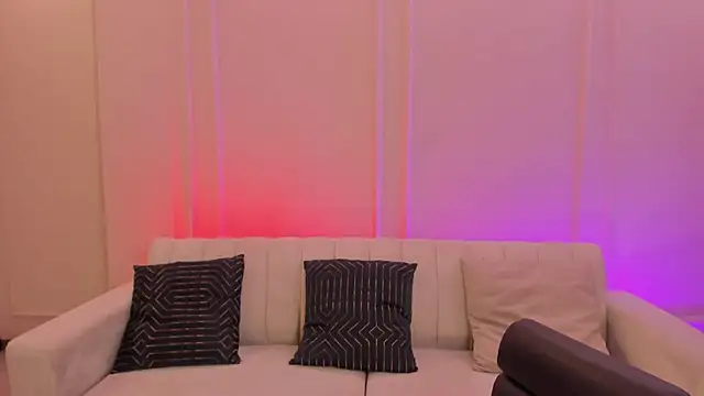 AnnieMonroe1 online show from February 2026 11:52:02 AM