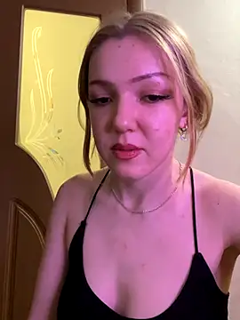 Snapshot of AlexandraXKitty chatting on November 2025 12:36:02 AM AlexandraXKitty online show from November 2025 12:36:02 AM