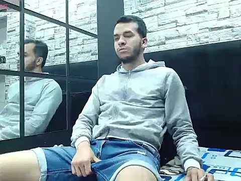 pether hairy online show from November 2025 07:58:02 PM