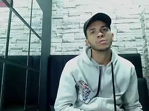 pether hairy online show from December 2025 04:36:02 AM