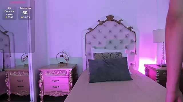 jessi lopez45 online show from April 2026 07:21:02 PM